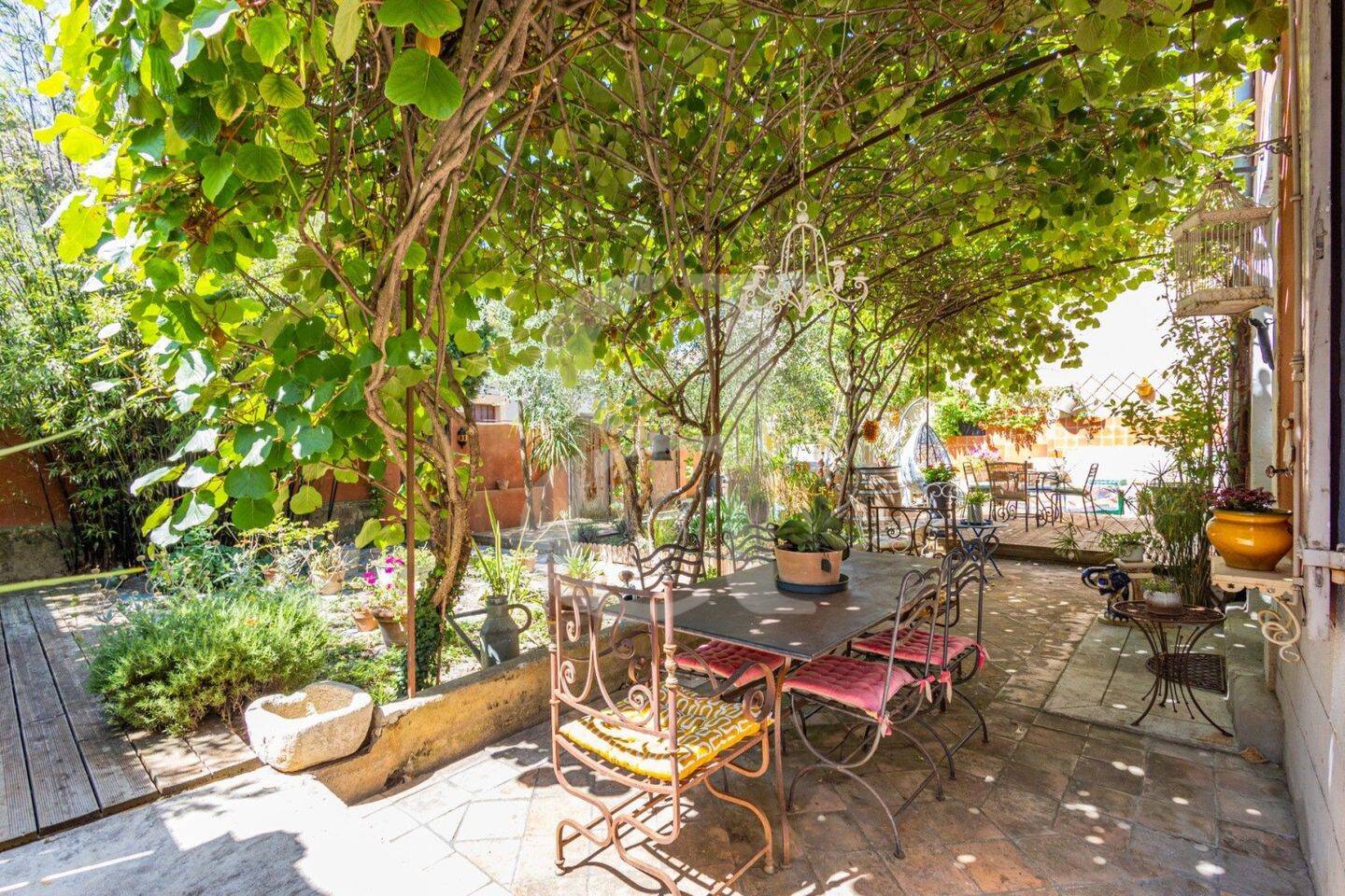 Maison à vendre, 215m², SAINTE CECILE LES VIGNES