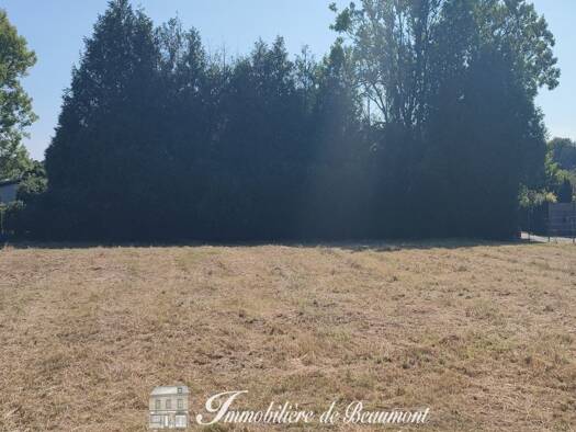 Terrain à vendre 58 500 € 1 012 m² de terrain Nassandres sur Risle 27170