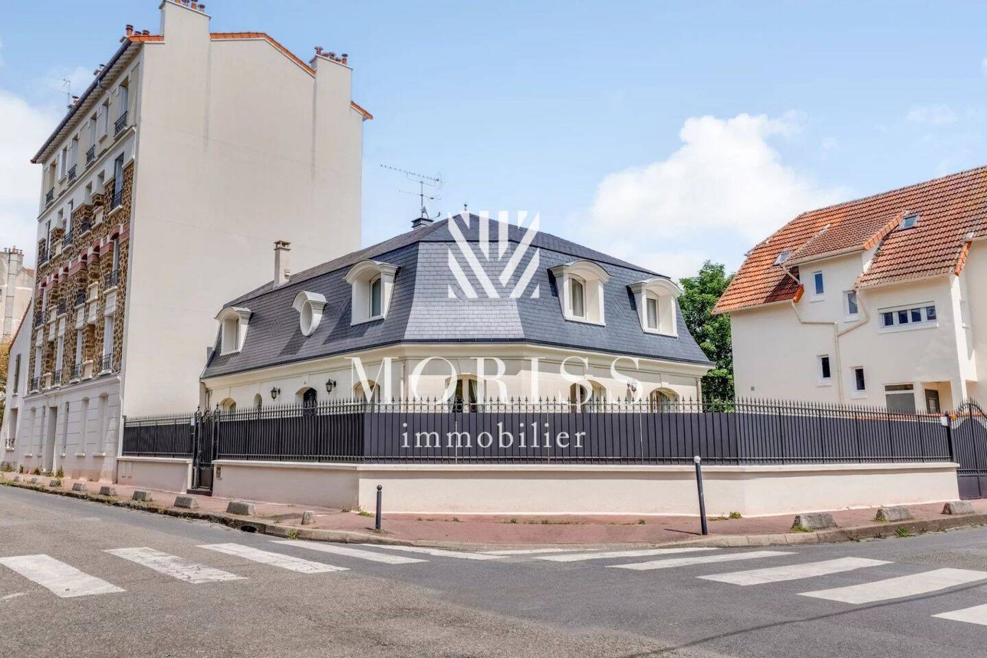 Maison à vendre, 259m², SAINT MAUR DES FOSSES