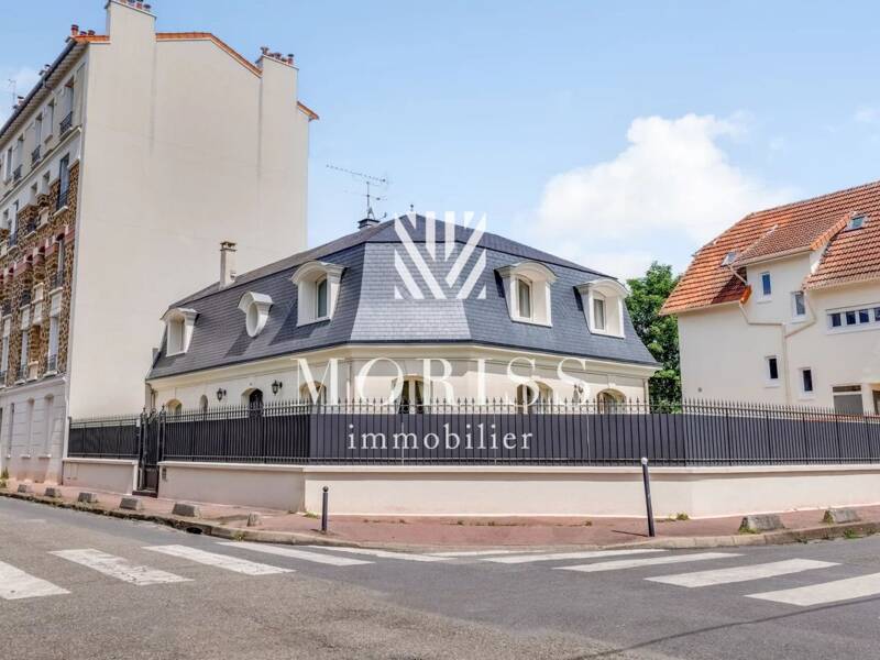 Maison à vendre, 259m², SAINT MAUR DES FOSSES