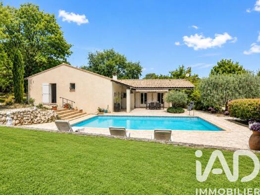 Maison à vendre 580 000 € 5 pièces 3 chambres 125 m² 2 000 m² de terrain Fayence 83440