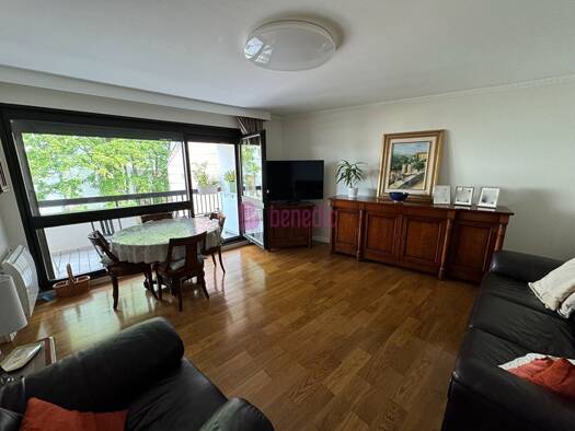 Appartement à vendre 138 000 € 4 pièces 3 chambres 96 m² Étage 2/5 Centre-La Petite Forêt Forbach 57600