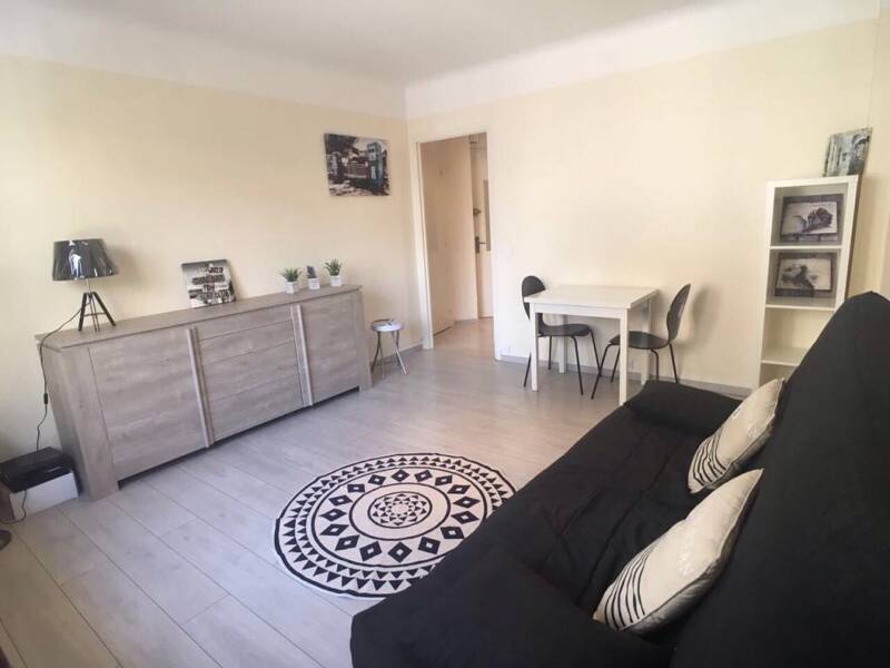 Maison à louer, 27m², CANNES