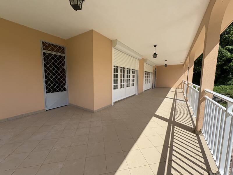 Maison à louer, 140m², LAMENTIN
