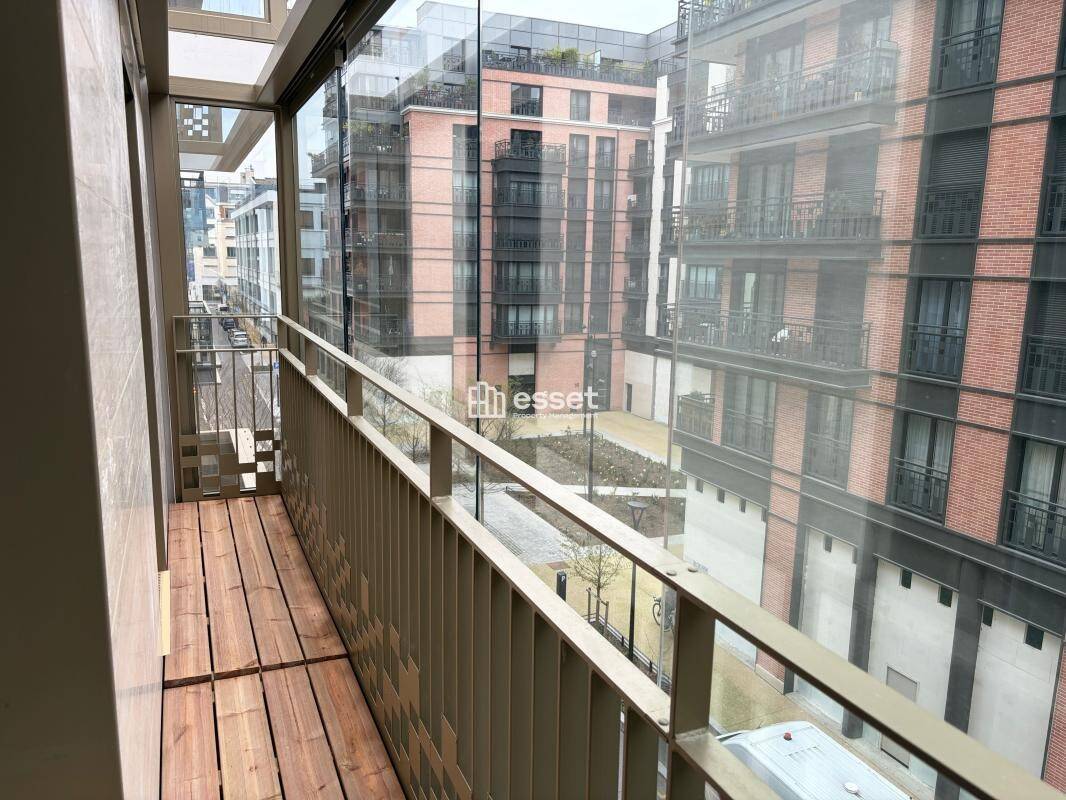 Maison à louer, 37m², COURBEVOIE