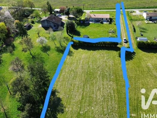 Terrain à vendre 28 999 € 2 741 m² de terrain Genac-Bignac 16170