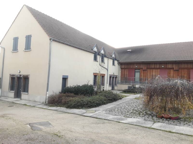 Maison à louer, 60m², LA ROCHE EN BRENIL