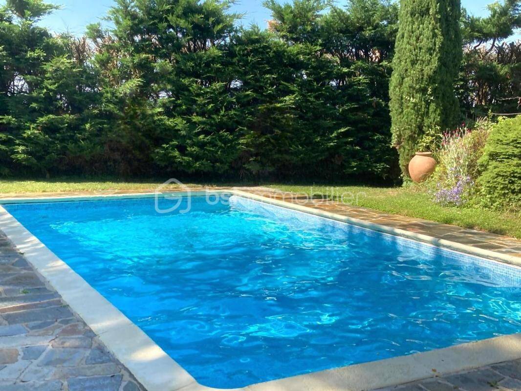 Maison à vendre, 280m², SAINT CYR SUR MORIN