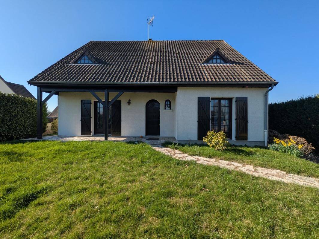 Maison à vendre, 135m², ESSIGNY LE GRAND