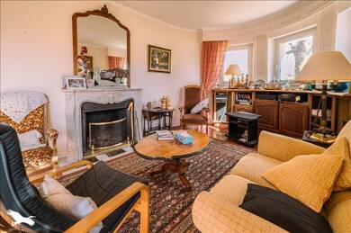 Maison à vendre 316 500 € 8 pièces 6 chambres 190 m² 5 530 m² de terrain Plouigneau 29610