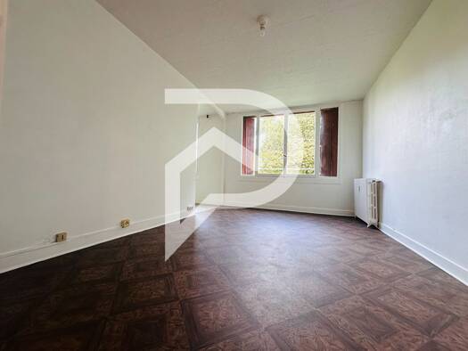 Appartement à vendre 91 000 € 4 pièces 3 chambres 62 m² RDC/4 Rive Gauche-Rouher Creil 60100