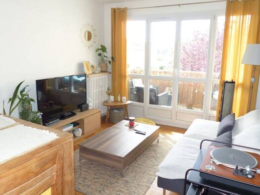 Appartement à louer 1 237 € 3 pièces 2 chambres 53 m² Étage 2/4 Centre Ouest Montesson 78360