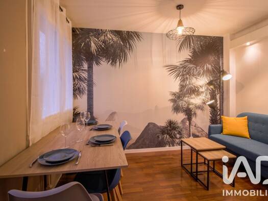 Appartement à vendre 289 000 € 5 pièces 4 chambres 77 m² Étage 4/4 Claveliere-Malletiere Oullins-Pierre-Bénite 69600