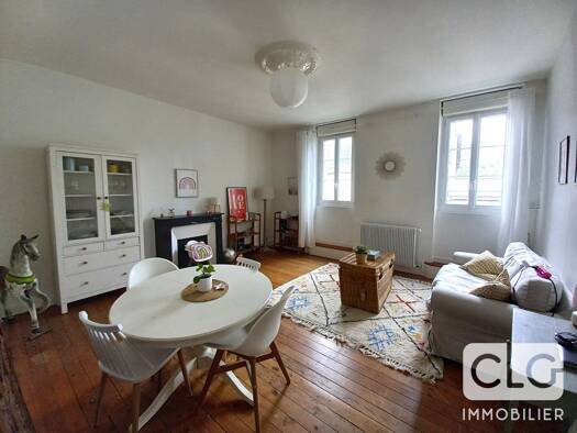 Duplex à louer 745 € 4 pièces 3 chambres 77 m² Étage 2/2 Centre Ville Quimper 29000