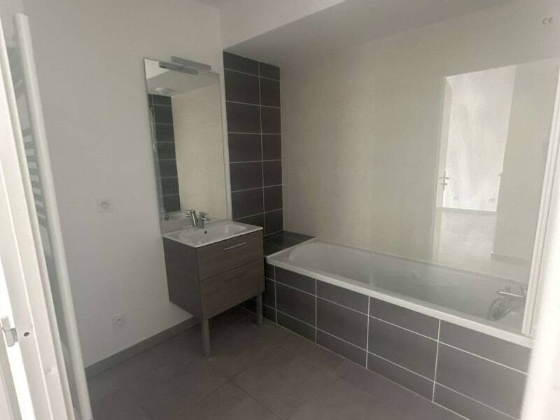 Maison à louer, 42m², RUMILLY