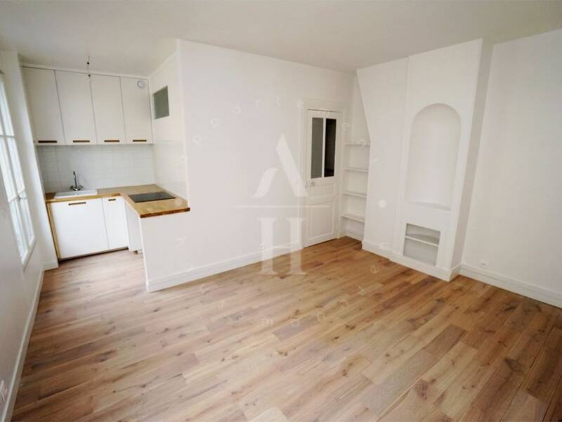 Maison à louer, 38m², PARIS 18E