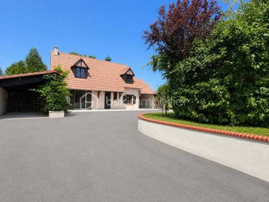 Maison à vendre 247 000 € 7 pièces 5 chambres 184 m² Saint-Aignan 41110