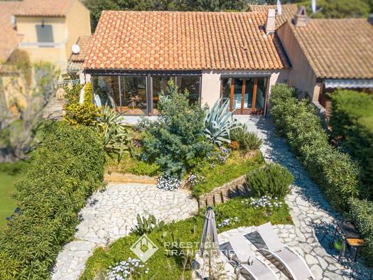 Maison à vendre 695 000 € 5 pièces 3 chambres 86 m² 458 m² de terrain Cavalaire-sur-Mer 83240