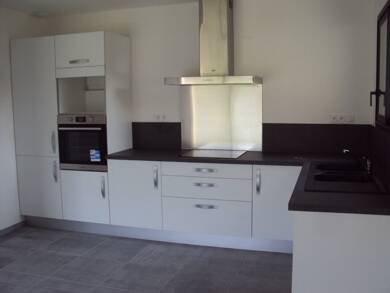 Maison à louer 950 € 5 pièces 4 chambres 107,9 m² 1 363 m² de terrain Saint-Martin-d'Oney 40090