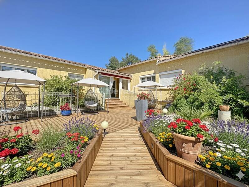 Maison à vendre, 230m², LUNEL VIEL