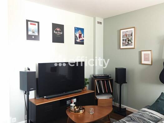 Appartement à vendre 239 200 € 1 pièce 50 m² Étage 4/12 Cité Pierre et Marie Curie Ivry-sur-Seine 94200