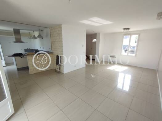 Maison à vendre 179 000 € 5 pièces 3 chambres 96 m² 829 m² de terrain Crèvecœur-le-Grand 60360