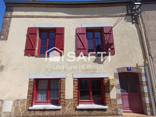 Maison à vendre 83 000 € 3 pièces 2 chambres 67 m² 70 m² de terrain Bourg et Hameaux Rive Droite Villeneuve-sur-Yonne 89500