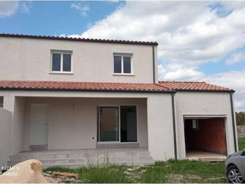 Maison à louer, 83m², SAINT JULIEN LES ROSIERS