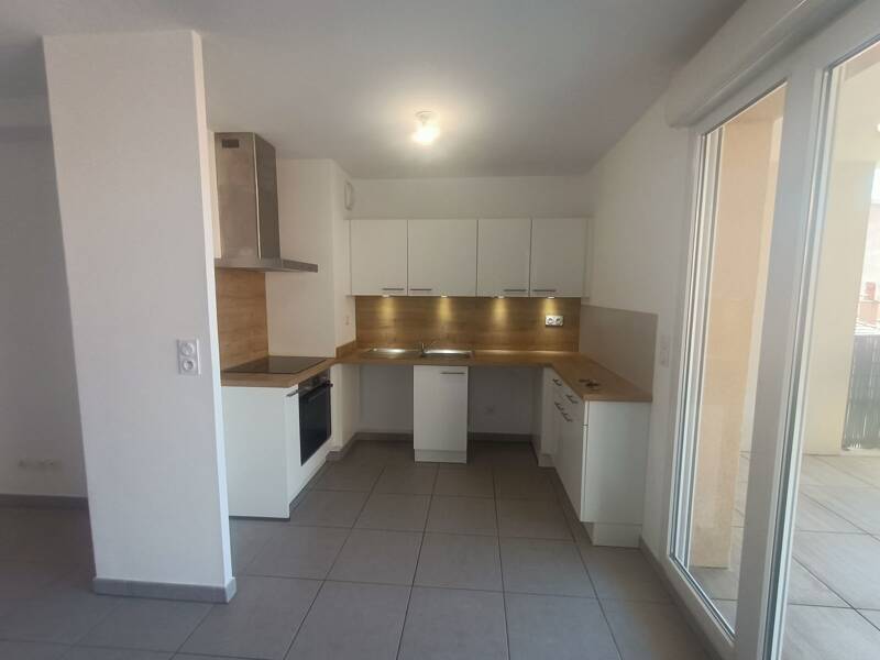 Maison à louer, 76m², TOULON