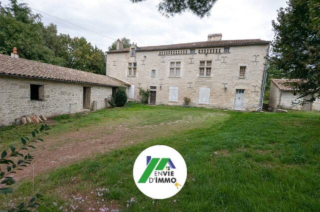 Maison à vendre, 420m², SAINT GELAIS
