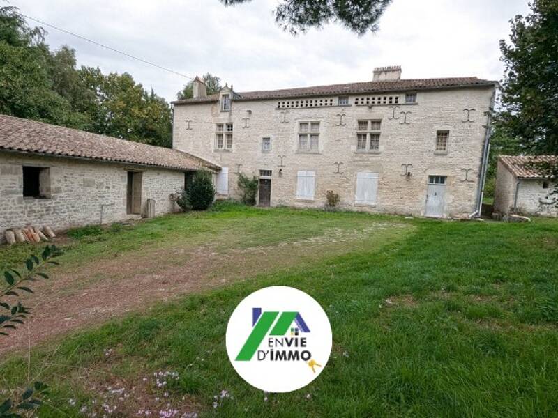 Maison à vendre, 420m², SAINT GELAIS