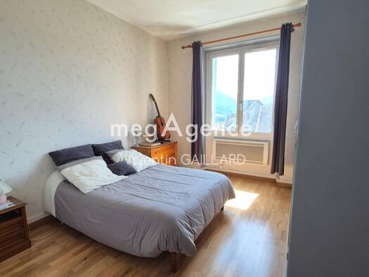 Appartement à vendre 75 000 € 2 pièces 1 chambre 49 m² La Mure Nord La Mure 38350