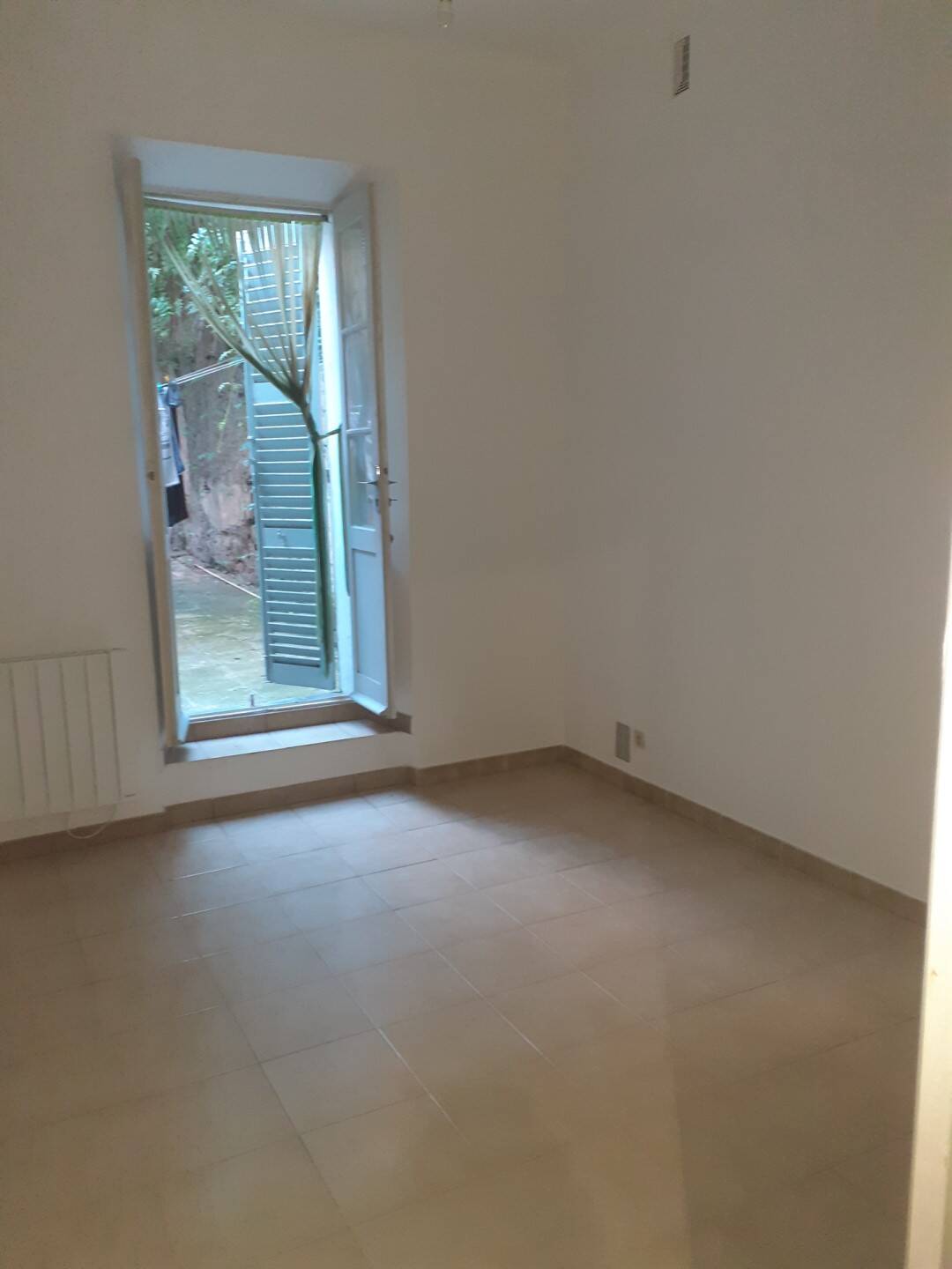 Maison à louer, 34m², HYERES