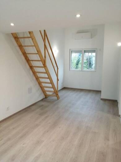 Duplex à louer 415 € 1 pièce 26 m² Cassenel Castelsarrasin 82100