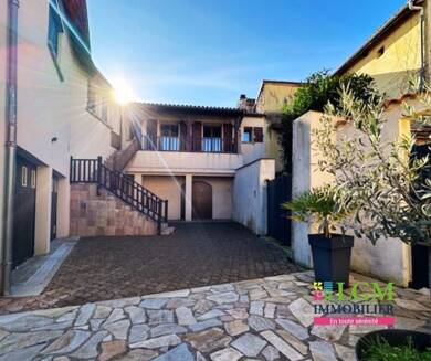 Maison à vendre 219 000 € 4 pièces 3 chambres 138 m² 337 m² de terrain Le Breuil-sur-Couze 63340