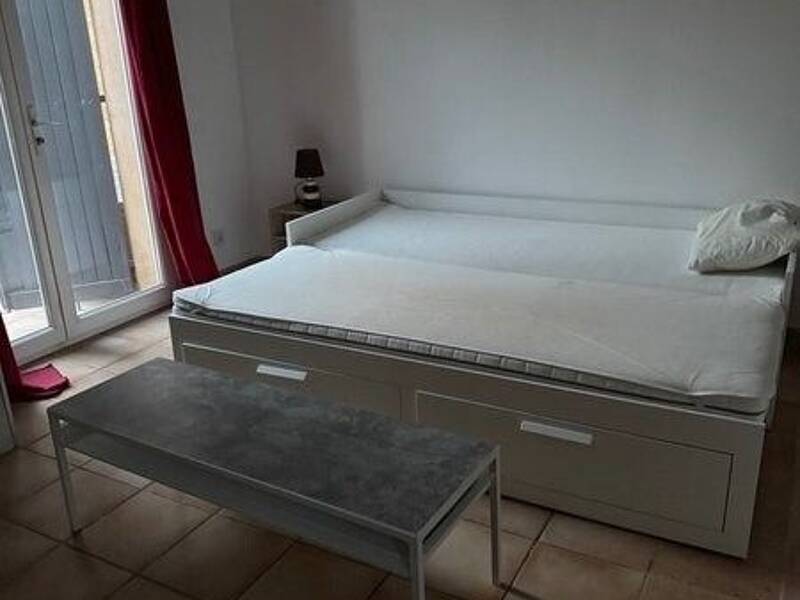 Maison à louer, 25m², SENAS