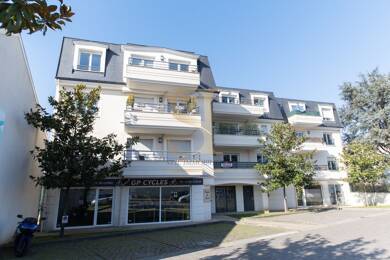 Appartement à vendre 179 900 € 2 pièces 1 chambre 44 m² RDC/3 Le Perray Sainte-Genevieve-des-Bois 91700