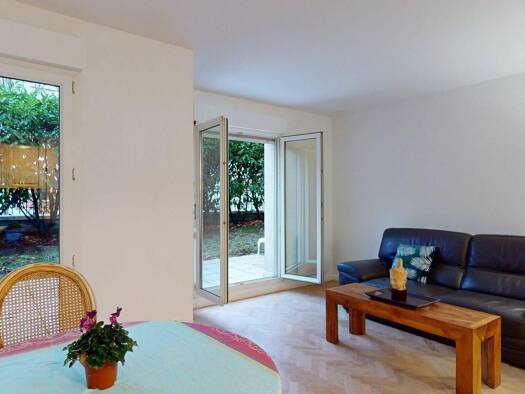 Appartement à louer 1 290 € 2 pièces 1 chambre 42 m² RDC/4 Sartoris La Garenne-Colombes 92250