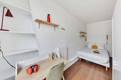 Appartement à louer 1 085 € 1 pièce 15 m² disponible à partir du 09/06/2025 Arts et Métiers Paris 10ème 75010