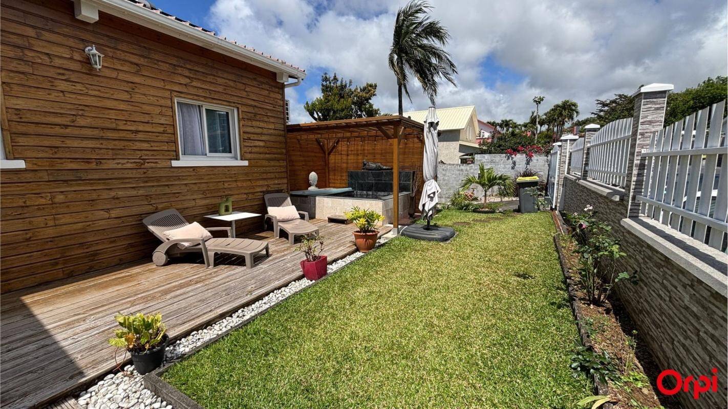 Maison à vendre, 100m², SAINTE SUZANNE