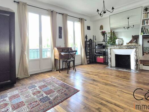 Appartement à vendre 225 000 € 1 pièce 40 m² Étage 2/4 Juillet Zola Alfortville 94140