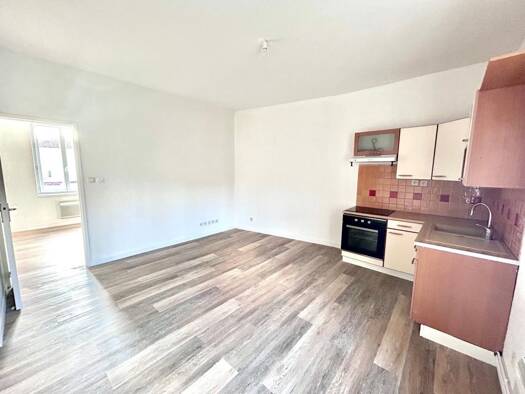 Appartement à louer 440 € 2 pièces 1 chambre 33,4 m² 1er étage Beaulieu Périgueux 24000