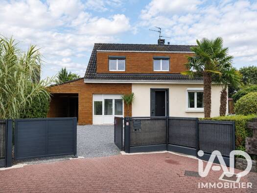 Maison à vendre 259 000 € 5 pièces 4 chambres 115 m² 557 m² de terrain Lieu-Saint-Amand 59111