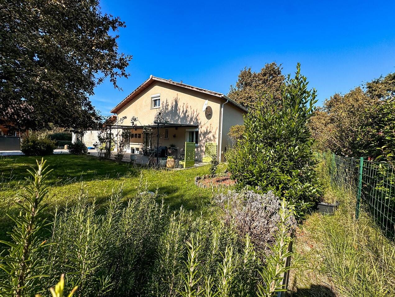 Maison à vendre, 126m², SAINT JULIEN EN BORN
