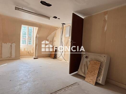 Appartement à vendre 74 300 € 2 pièces 1 chambre 37,6 m² Étage 3/3 Centre Ville Douarnenez 29100