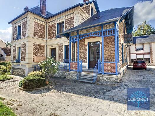 Appartement à louer 725 € 3 pièces 2 chambres 62 m² Étage 2/2 Boutigny-sur-Essonne 91820