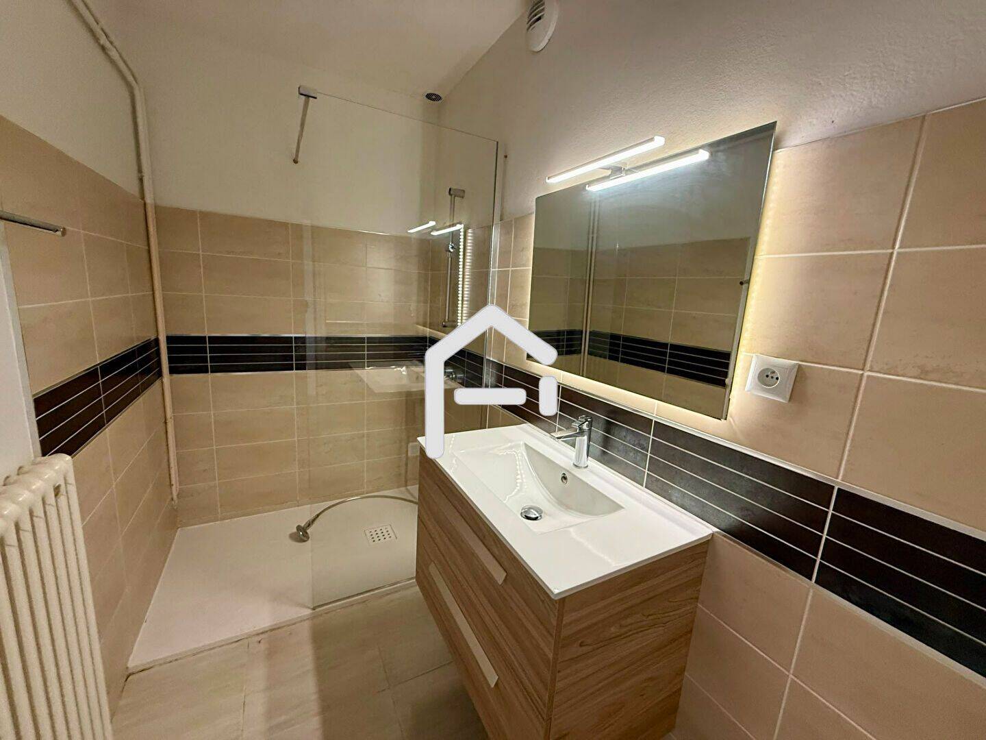 A louer : Maison à étage de 5 pièces 130 m²  avec jardin et gar — 5