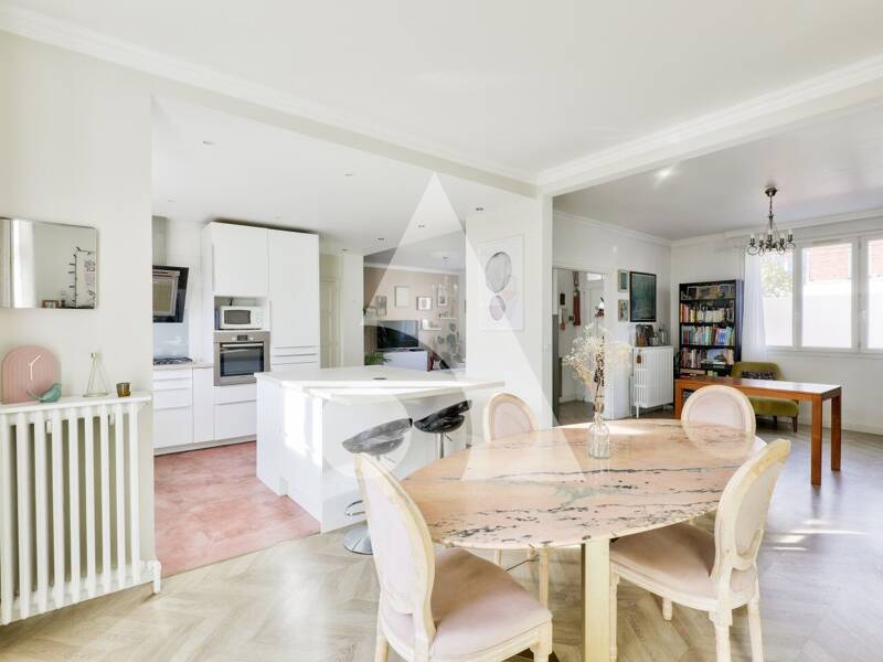 Maison à vendre, 220m², LA COURNEUVE