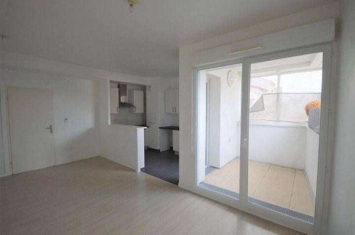 Maison à louer, 42m², NANTERRE