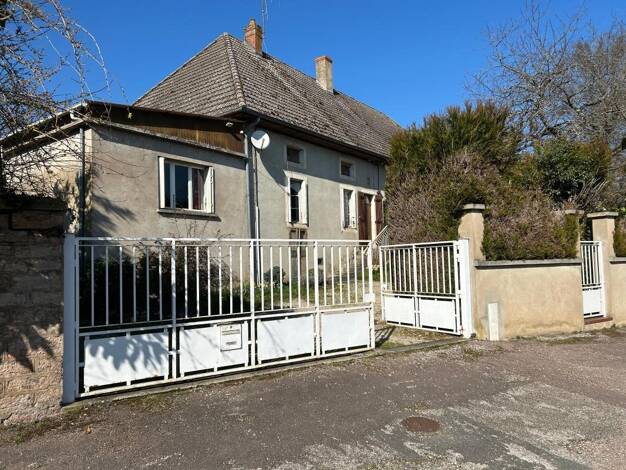 Maison à vendre 259 000 € 6 pièces 4 chambres 142,1 m² 2 547 m² de terrain Athée 21130